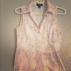 Sleeveless Stitched Collared Shirt